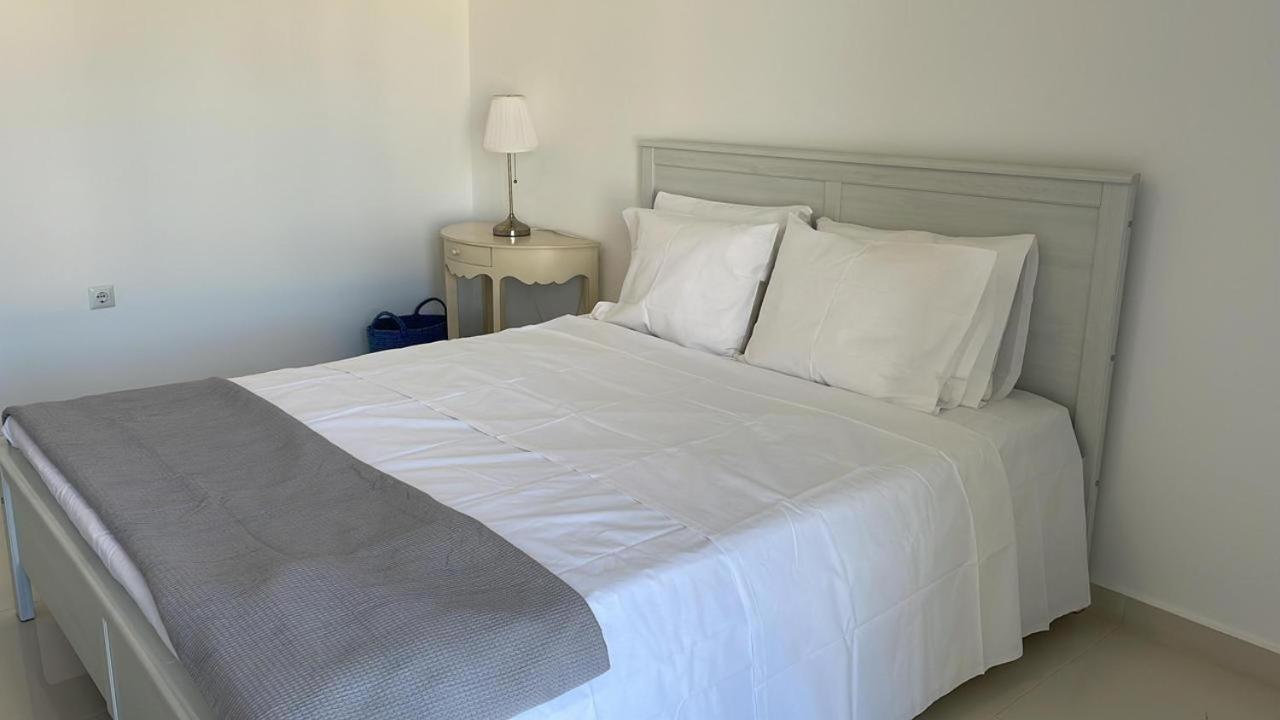 Locals Apartment Karpathos ภายนอก รูปภาพ