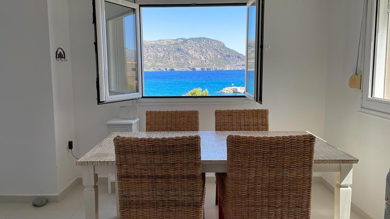 Locals Apartment Karpathos ภายนอก รูปภาพ